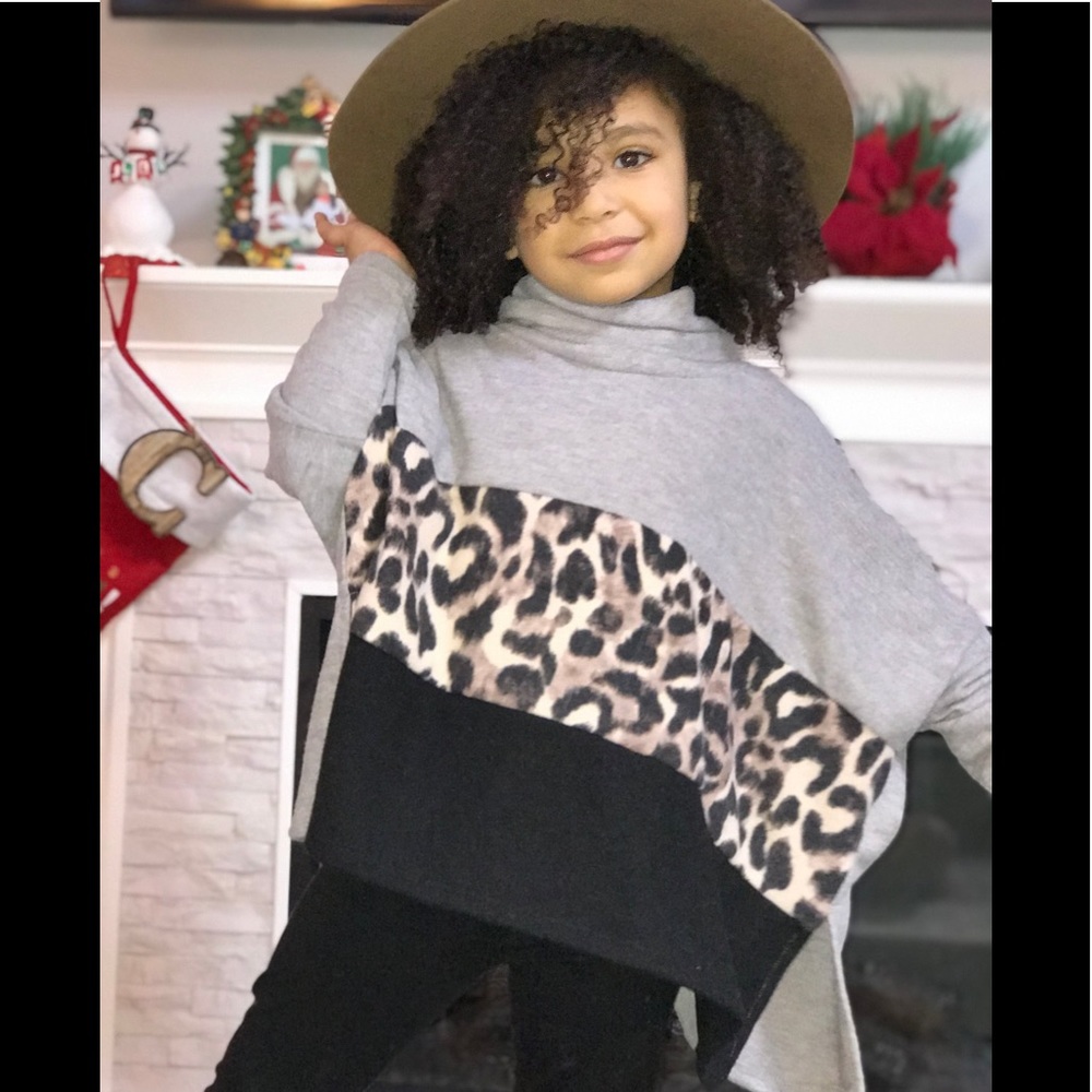 ANIMAL PRINT COLOR BLOCK PONCHO